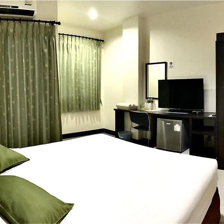 T.P. Place Hotel Phang Nga Zewnętrze zdjęcie