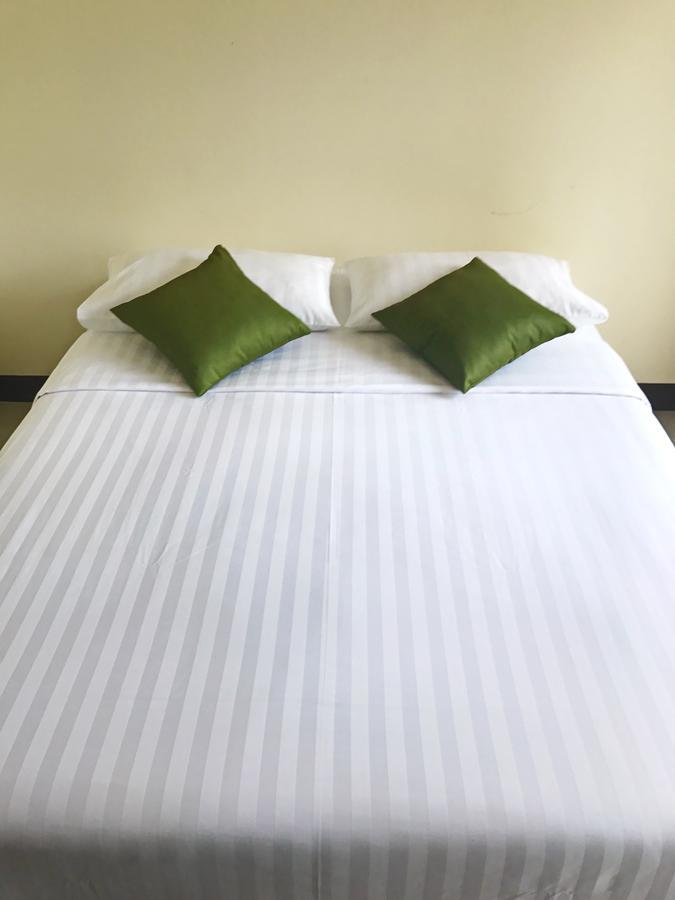 T.P. Place Hotel Phang Nga Zewnętrze zdjęcie